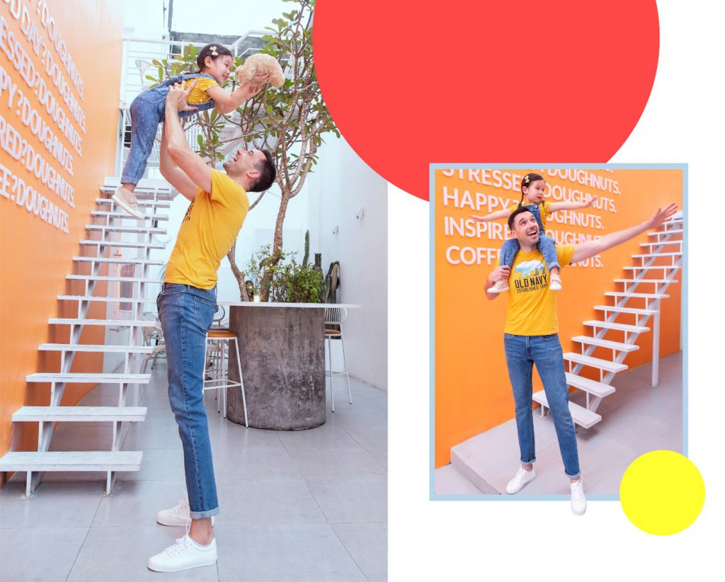 Gia đình Hà Anh diện trang phục mới lạ từ denim của Old Navy - Hình ba Olly và bé Myla