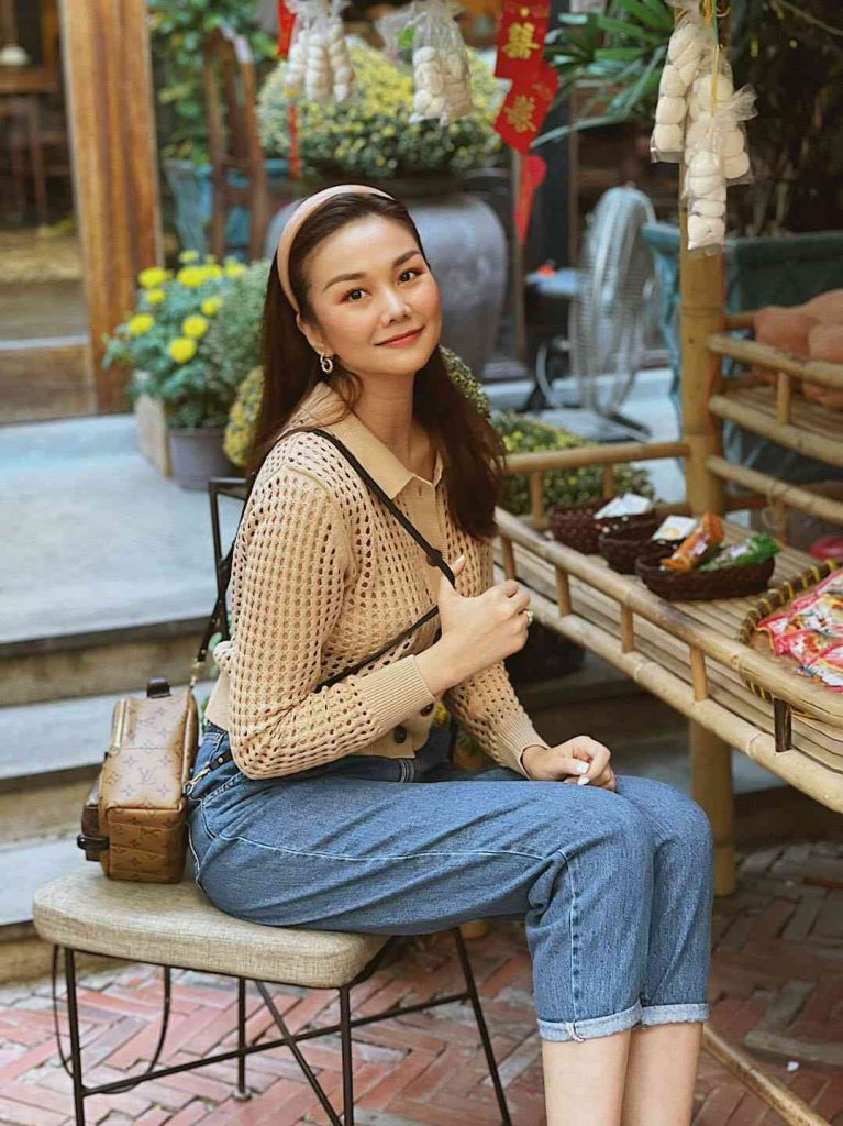 Diện đồ phong cách ngày 8/3 theo gợi ý của Thanh Hằng - Hình 2