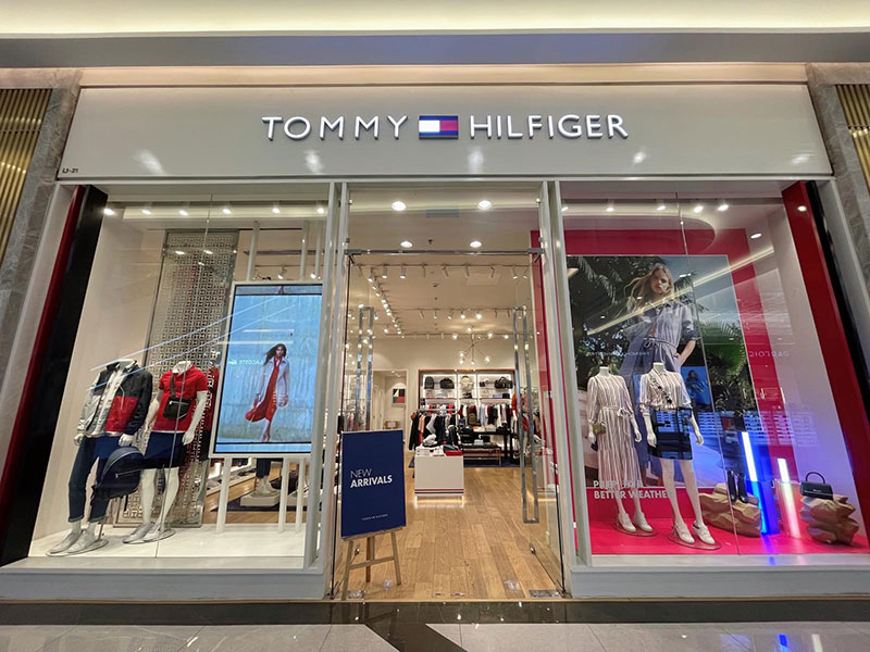 Tommy Hilfiger - Thương Hiệu Thời Trang Hàng Đầu Thế Giới