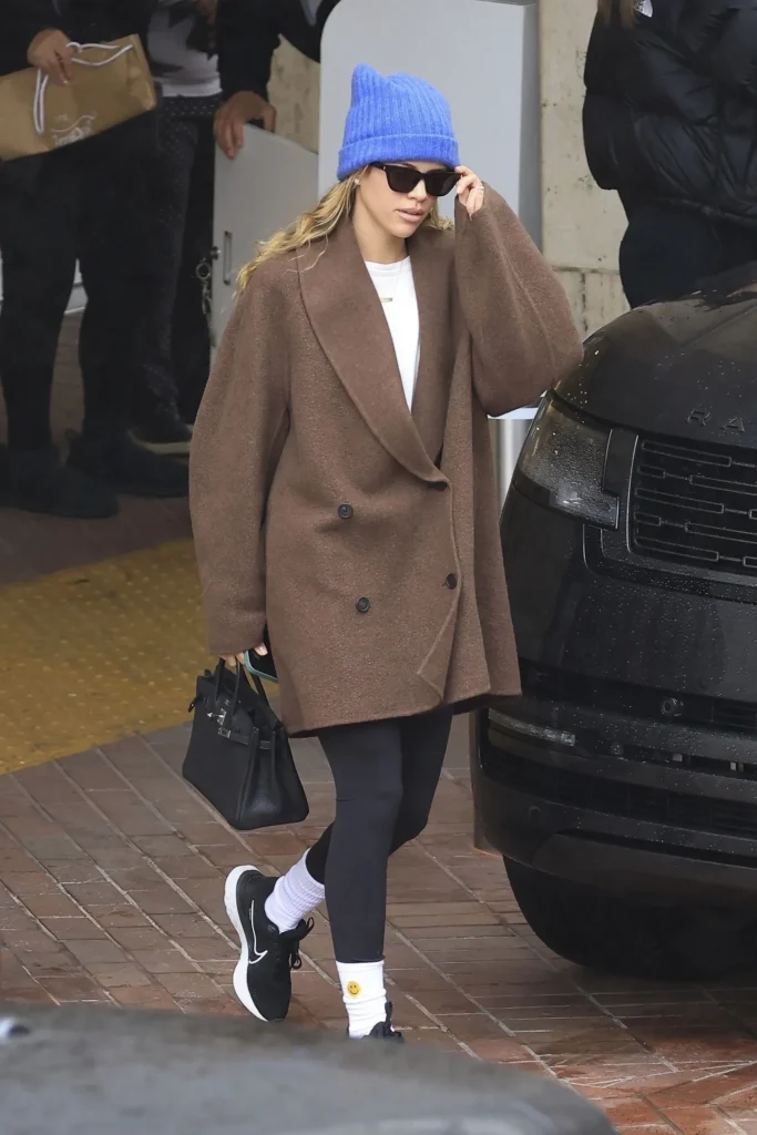 phong-cach-au-my-sofia-richie-streetstyle