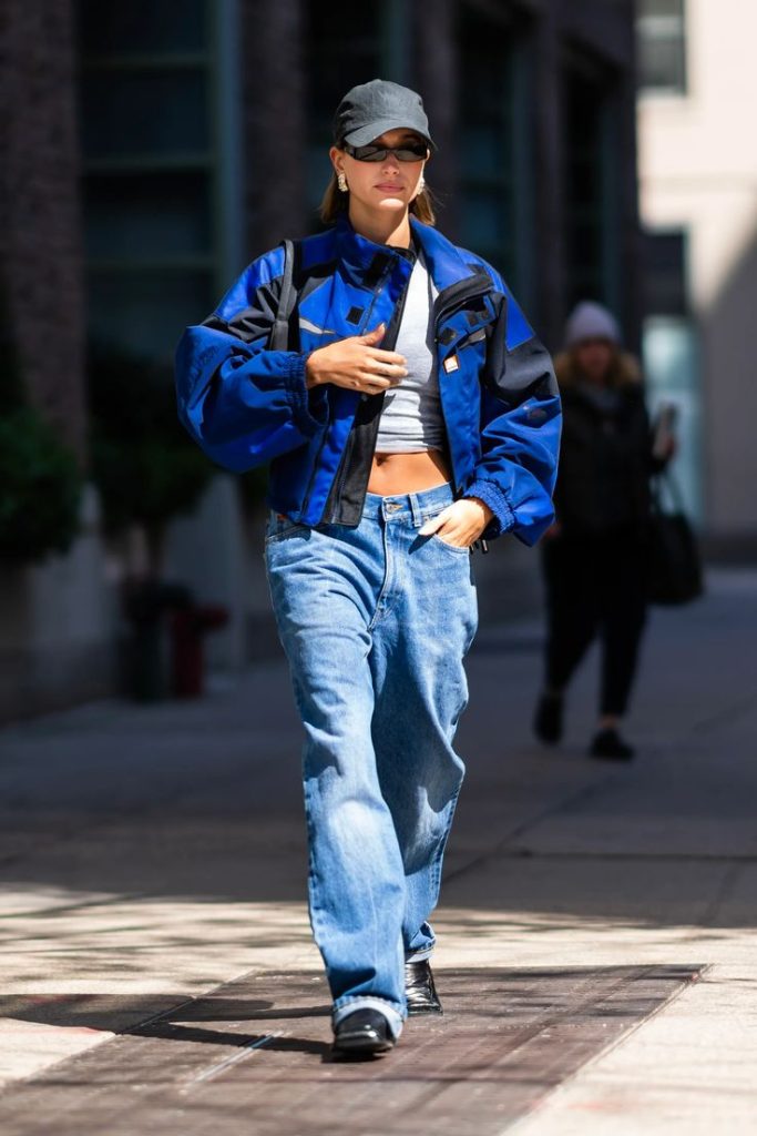 phong cách hiphop_hailey bieber_1