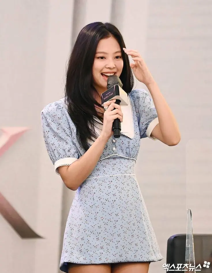 vay-lien-than-jennie