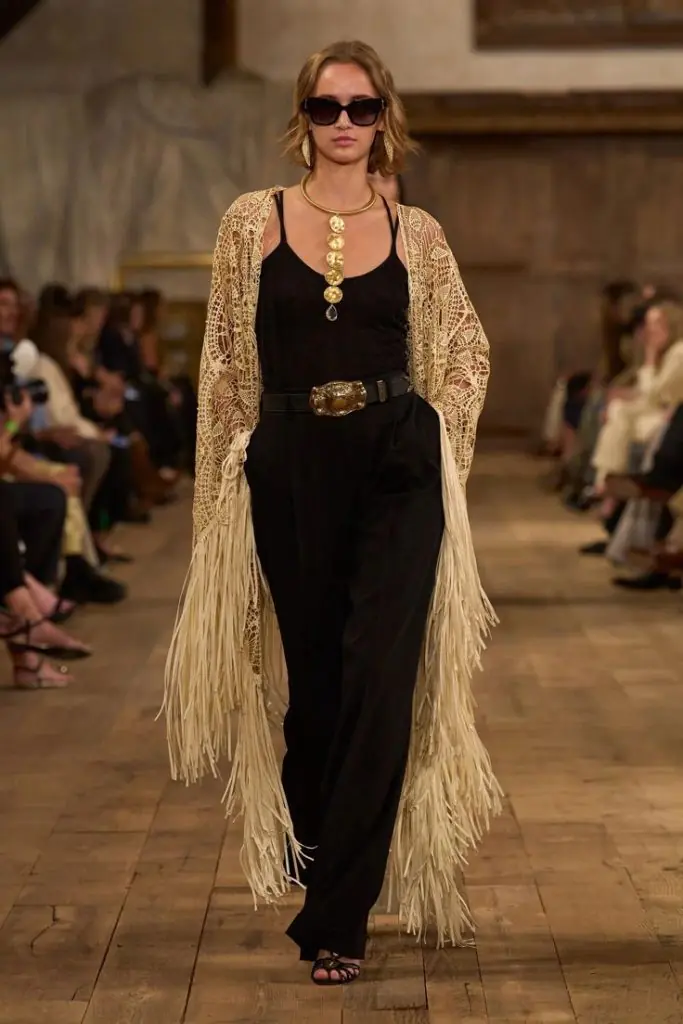 camisole-la-gi-layering