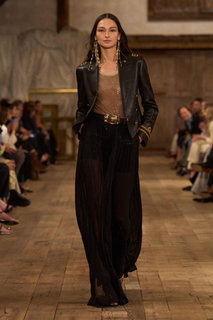 camisole-la-gi-runway