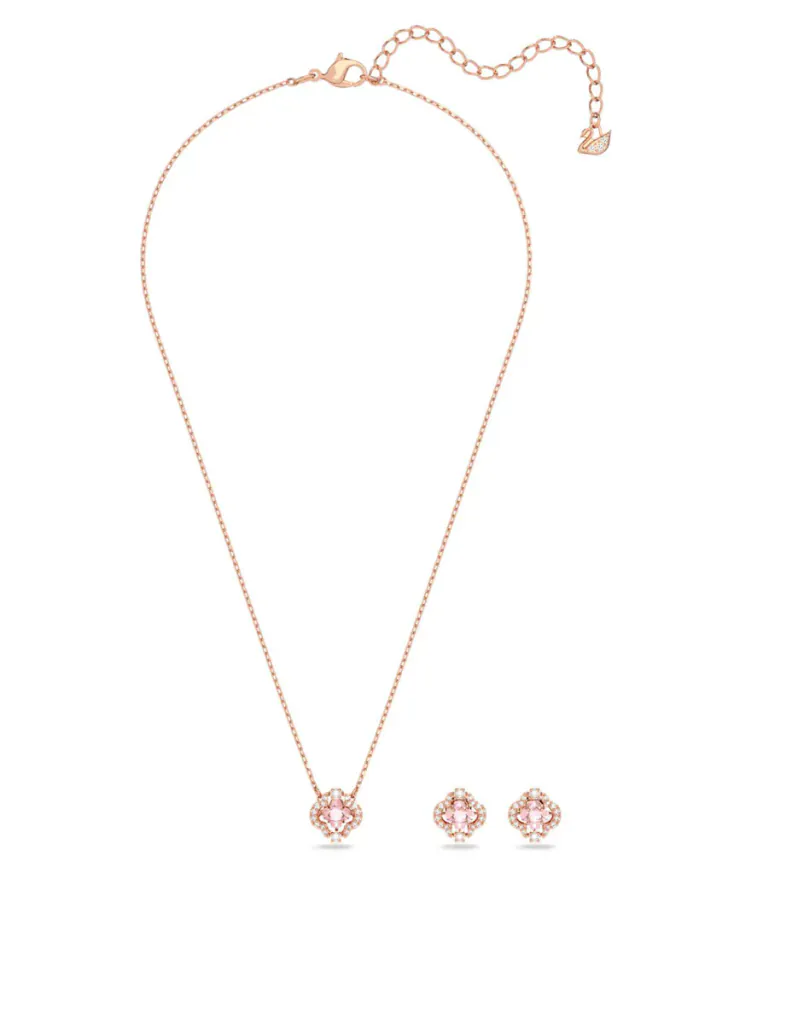SWAROVSKI Bộ Trang Sức Swarovski Sparkling Dance - Mặt vuông đội mũ gì