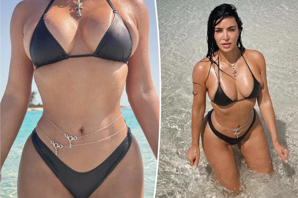 Swimsuit + dây đeo eo + túi mini - Kim Kardashian