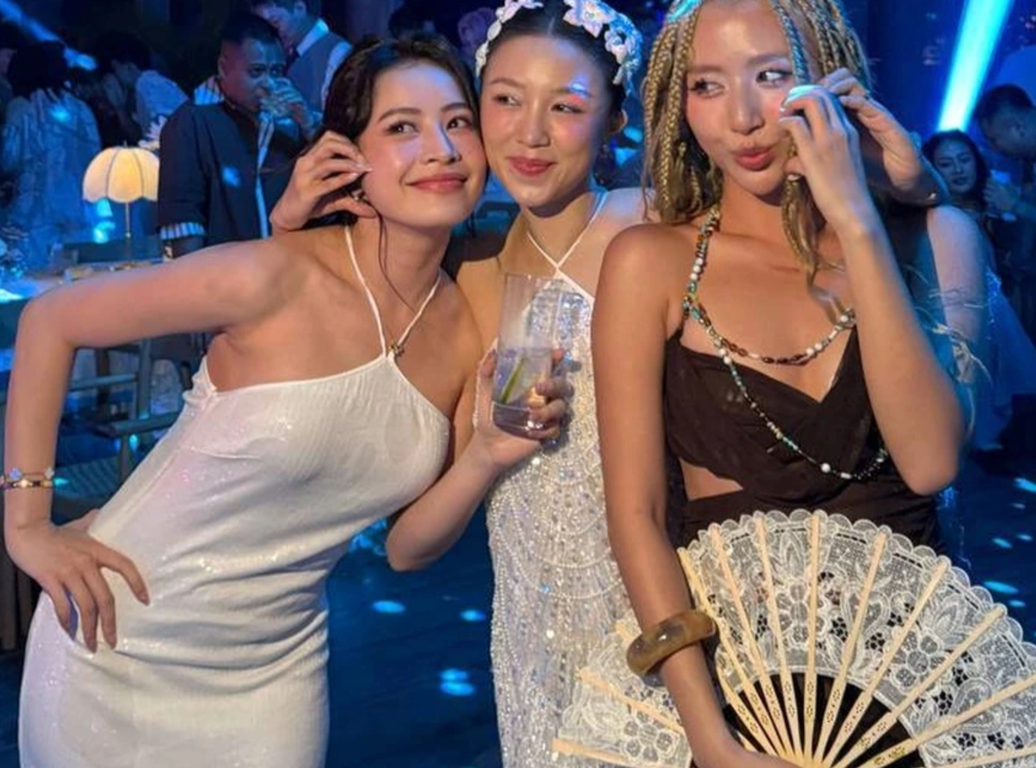 Học 4 lối phối đồ màu be đẹp như fashionista (Chi Pu, Quỳnh Anh Shyn,...)