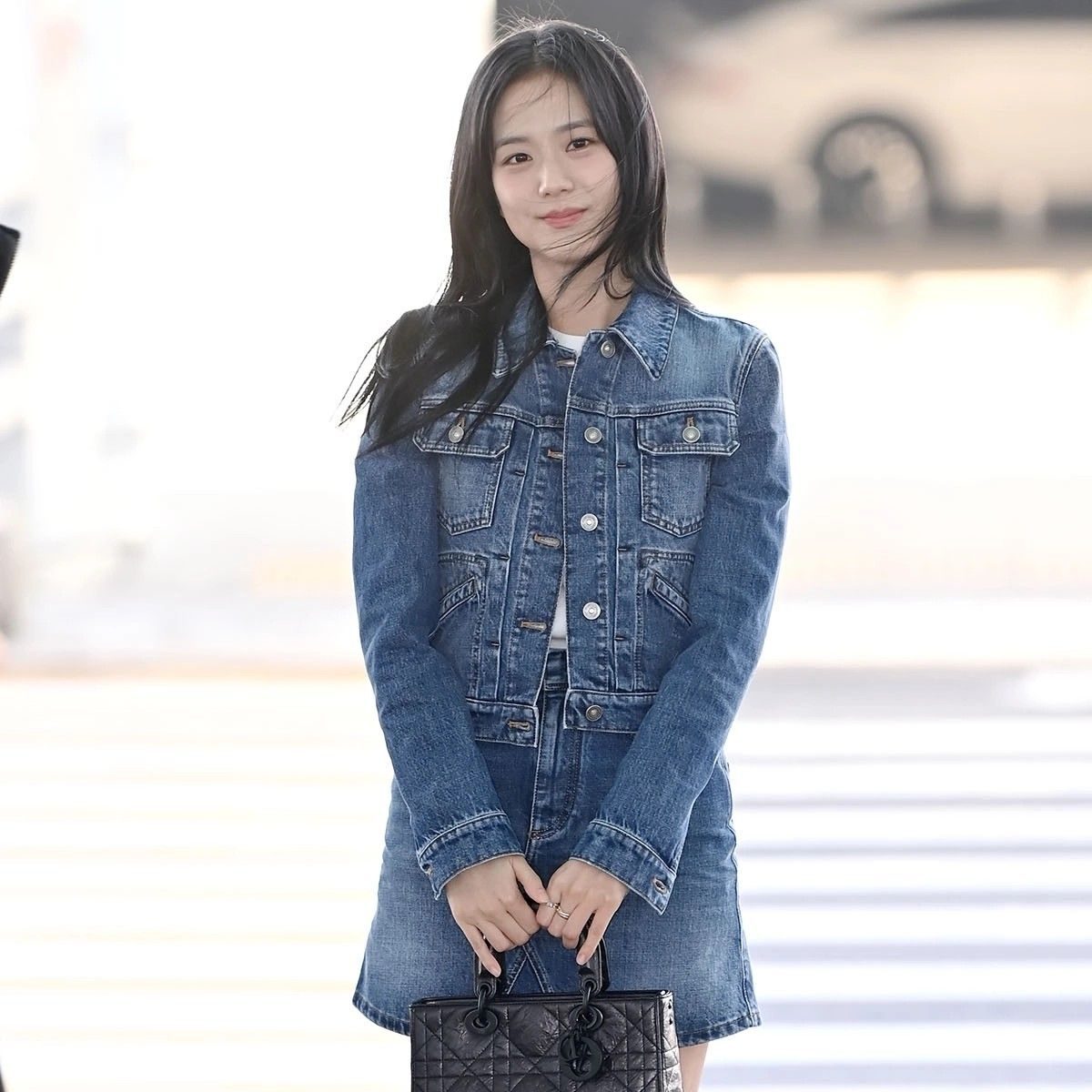 Học ngay cách phối áo khoác jeans đẹp chuẩn fashionista