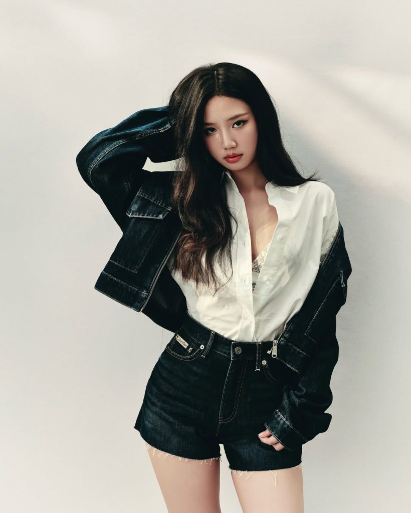 Học ngay cách phối áo khoác jeans đẹp chuẩn fashionista
