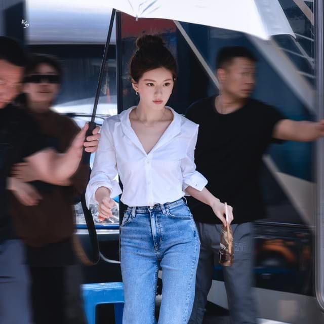 Tips phối áo sơ mi quần jean