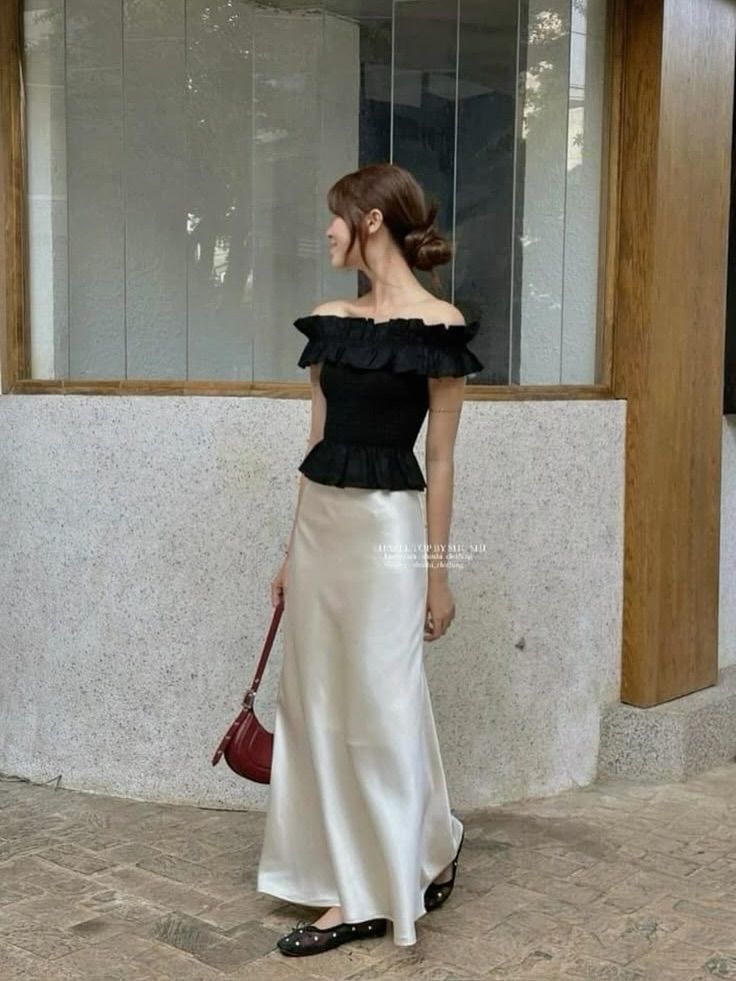 Tips mặc đẹp với chân váy lụa. Ảnh: internet.