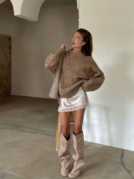 Mini skirt.