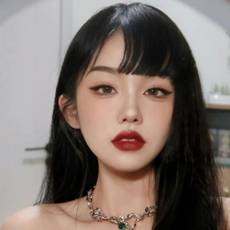 ENTJ makeup look. Ảnh: internet.