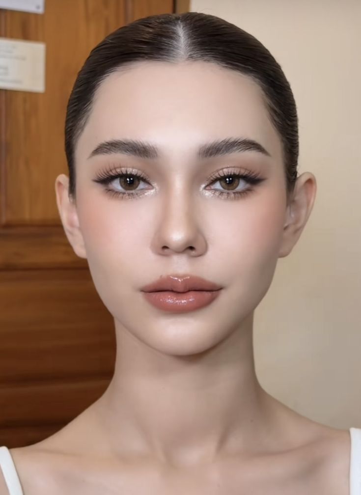 ISTJ makeup look. Ảnh: internet.