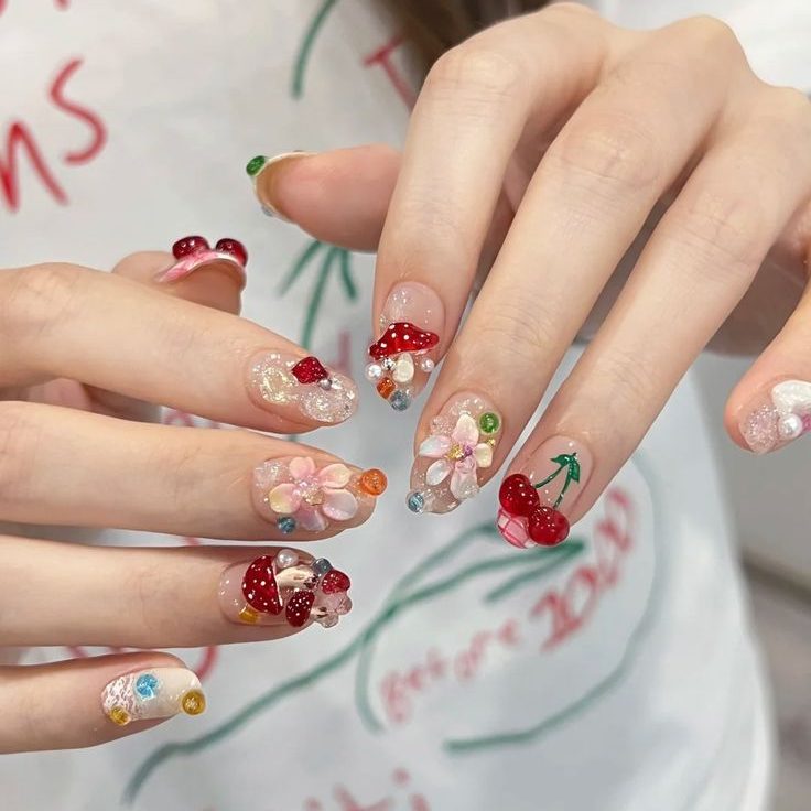 Patterned nails – họa tiết nổi bật và sáng tạo. Ảnh: internet.