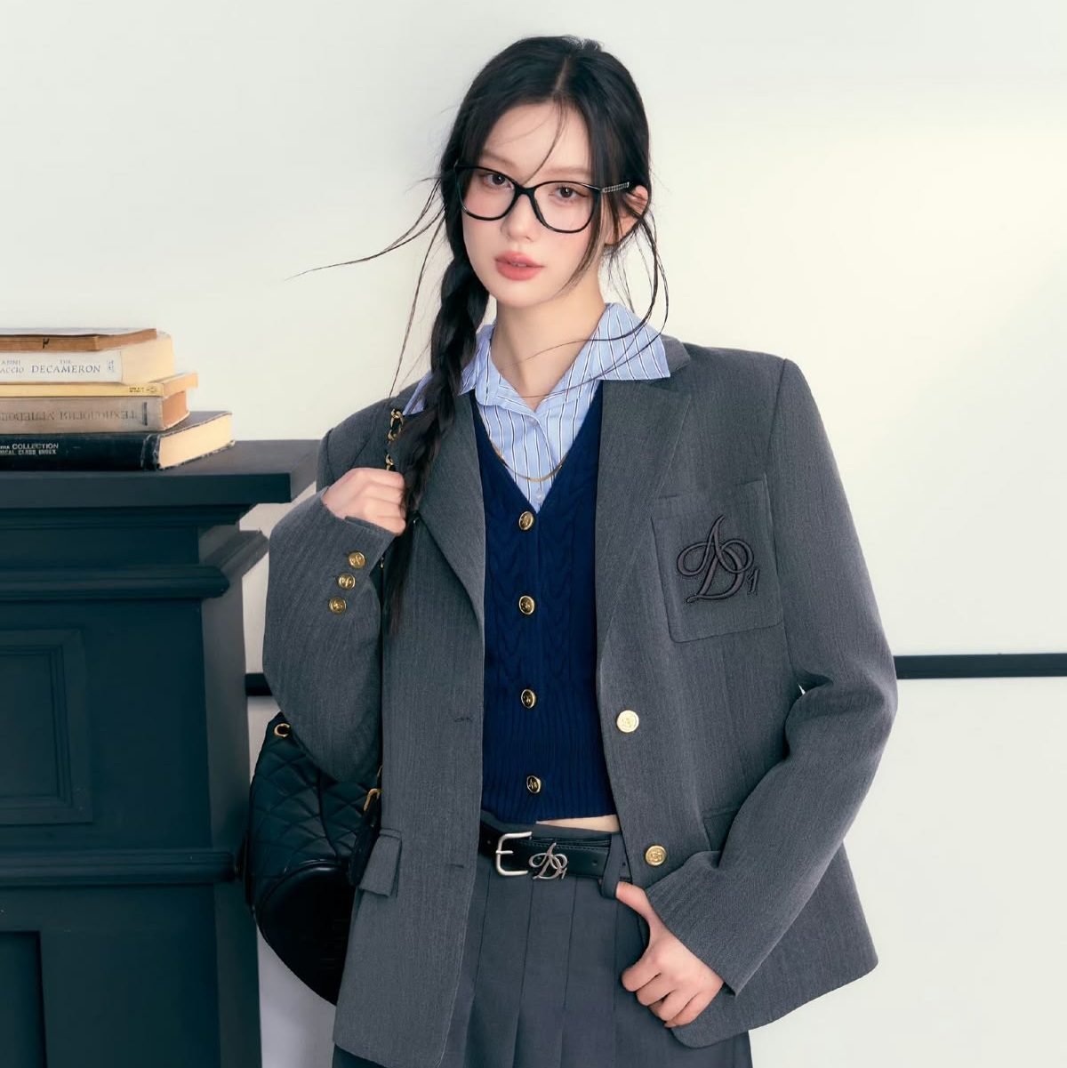 Tips để blazer công sở luôn hợp mùa thu. Ảnh: internet.