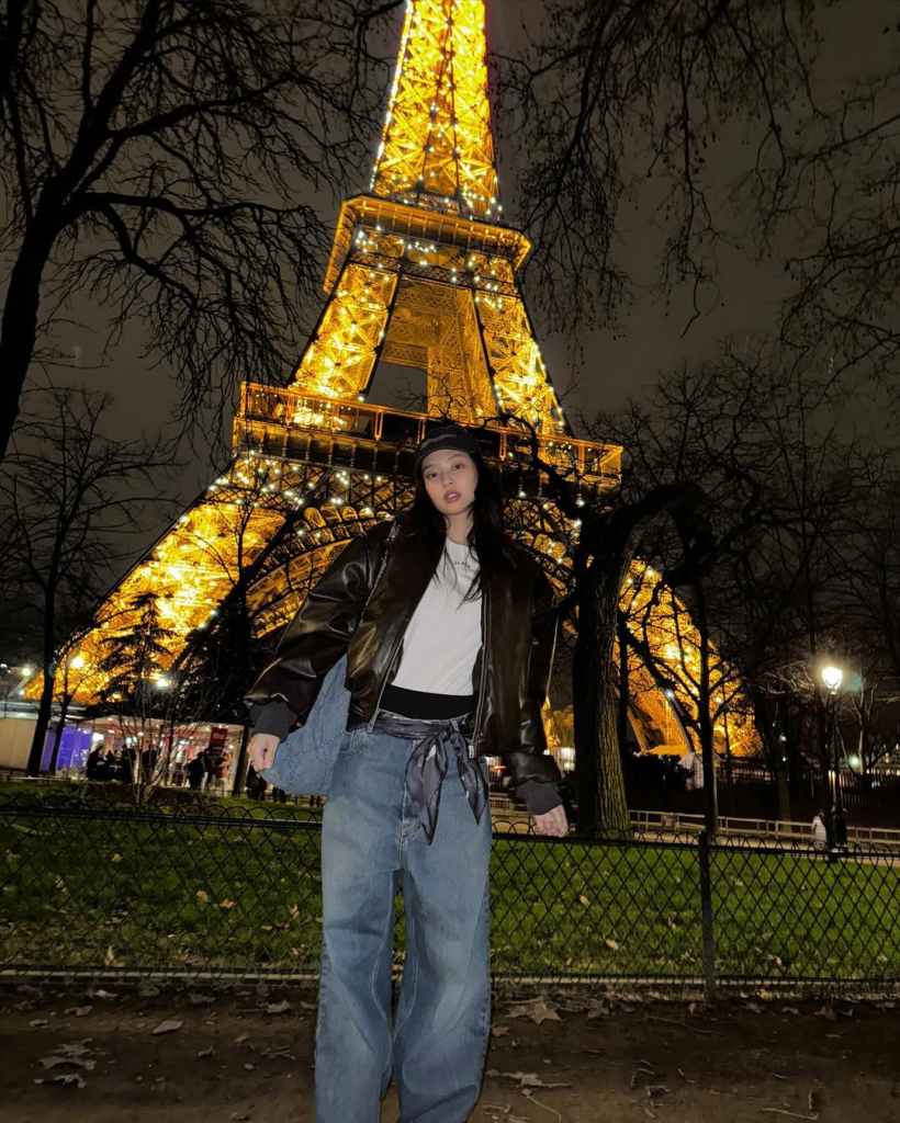 Thần thái "bạch nguyệt quang" của JENNIE (BLACKPINK) khi diện các kiểu áo màu trắng