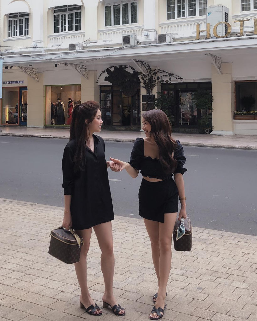 "Nữ tiếp viên hàng không 1m50" Kaity Nguyễn cùng gu thời trang đời thường hack dáng cực đỉnh