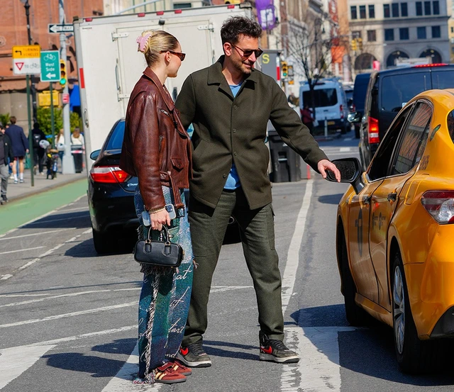 Thời trang hẹn hò đầy lãng mạn của Gigi Hadid cùng nhan sắc thăng hạng trong tình yêu mới