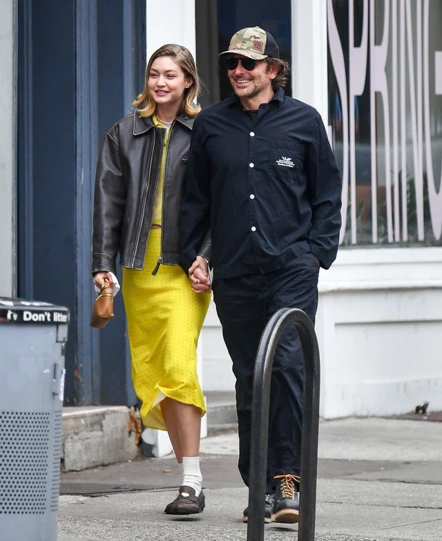 Thời trang hẹn hò đầy lãng mạn của Gigi Hadid cùng nhan sắc thăng hạng trong tình yêu mới