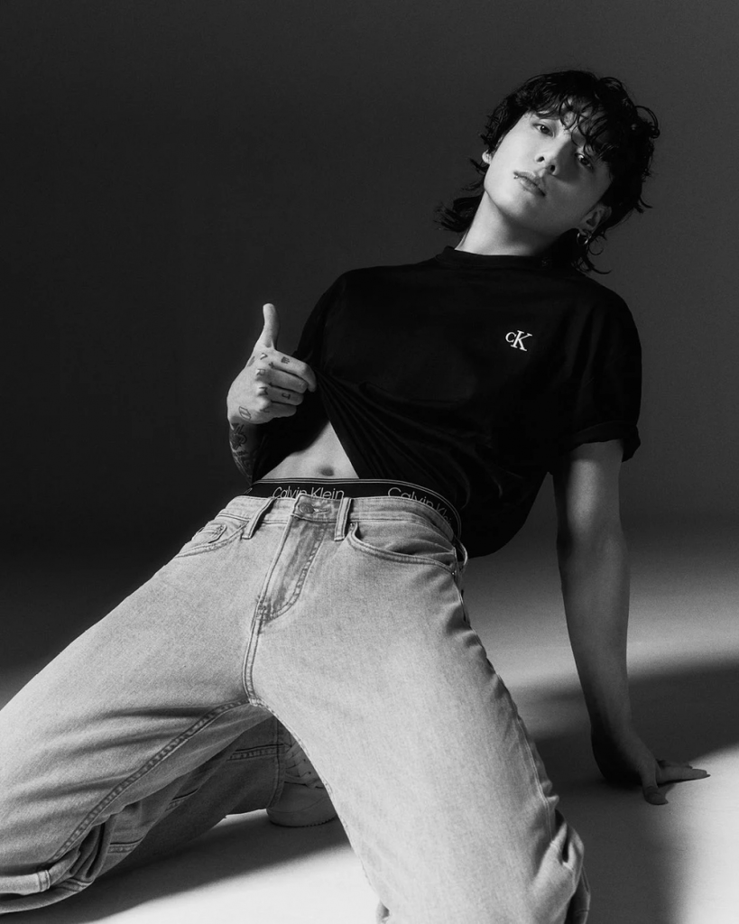 Jung Kook (BTS) bùng nổ visual tại show diễn Calvin Klein ở New York