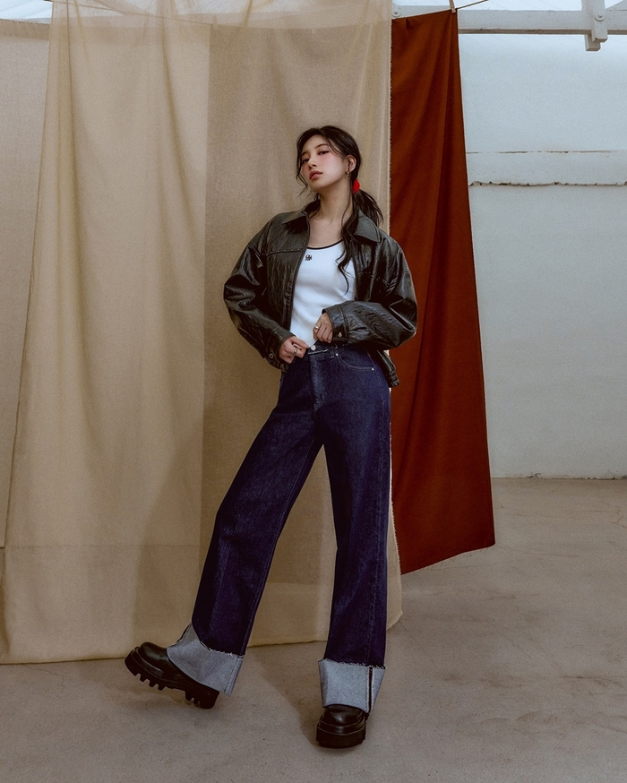 Tủ đồ hàng ngày tối giản của Suzy - nữ chính Genie, Make a Wish