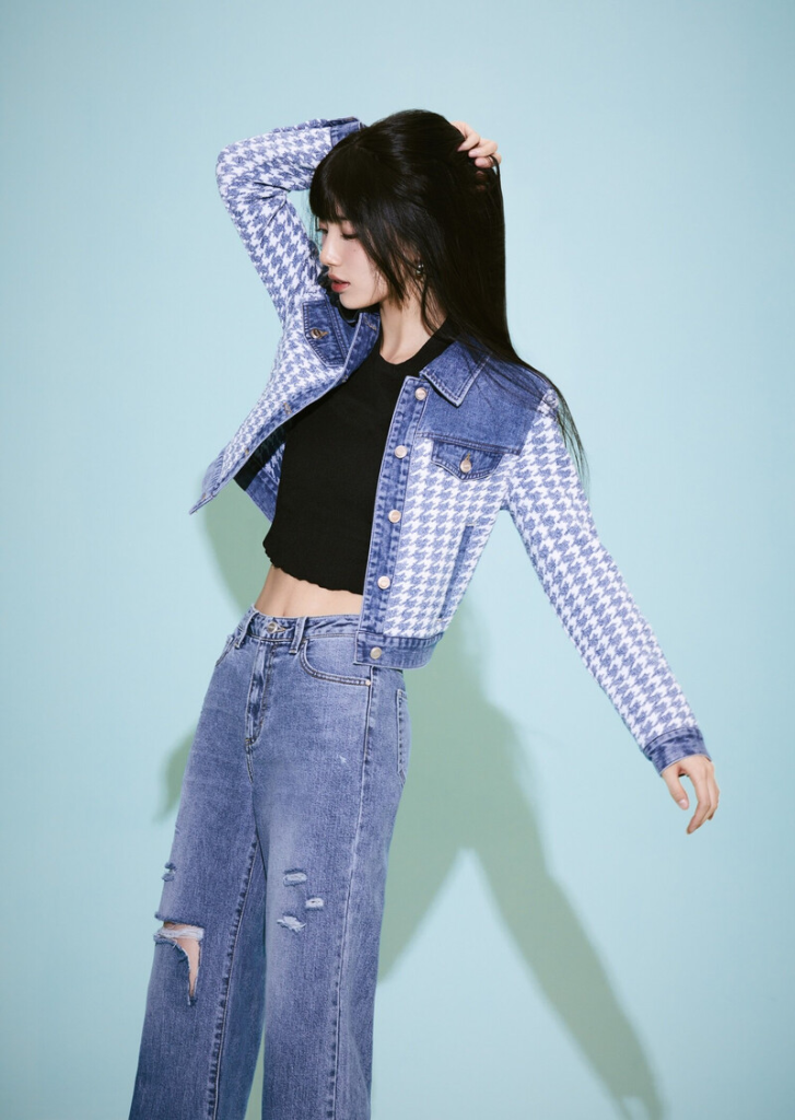Tủ đồ hàng ngày tối giản của Suzy - nữ chính Genie, Make a Wish