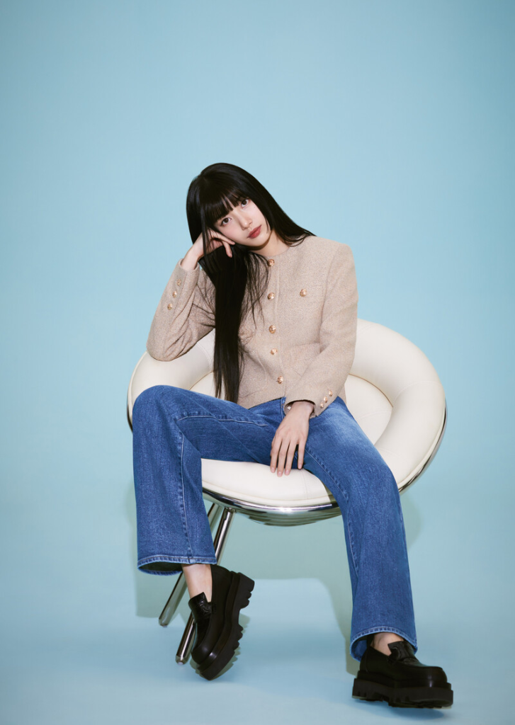 Tủ đồ hàng ngày tối giản của Suzy - nữ chính Genie, Make a Wish