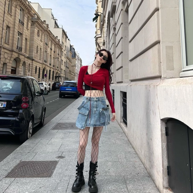 Soi gu thời trang streetstyle cực chất của gái đẹp "hệ chiến" Han So Hee