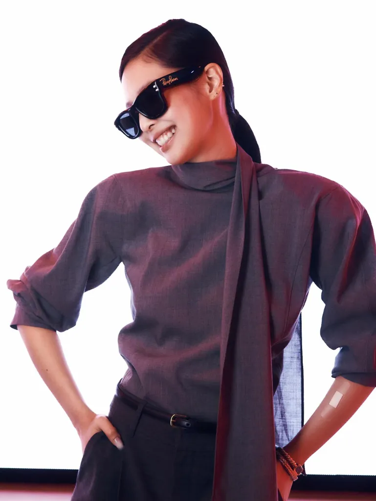 4 món phụ kiện đơn giản nhưng nâng tầm outfit công sở như "IT-girls" Hàn
