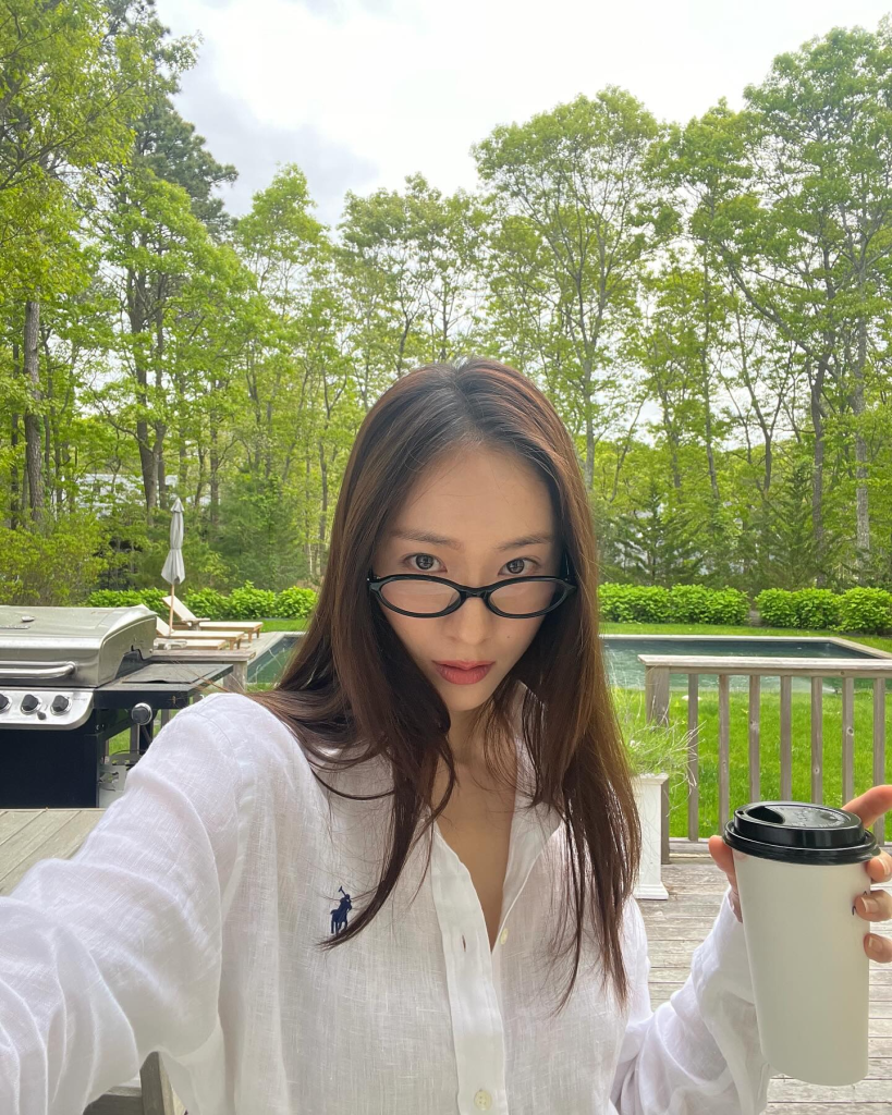 4 món phụ kiện đơn giản nhưng nâng tầm outfit công sở như "IT-girls" Hàn
