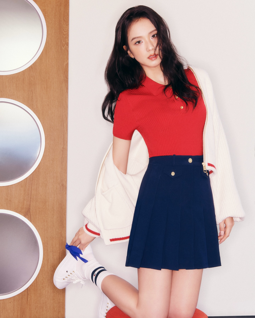 Chinh phục xu hướng Layering mùa mốt Thu–Đông cùng JISOO (BLACKPINK)