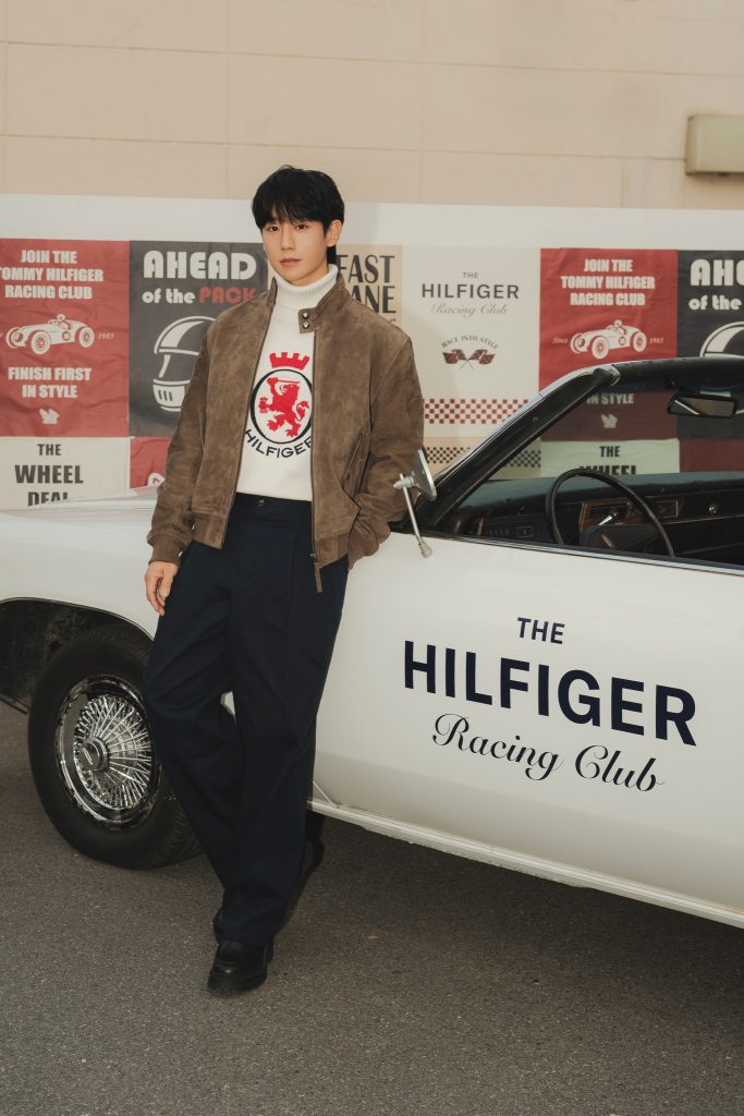 Jung Hae In chinh phục ánh nhìn với outfit tinh giản mà đầy phong thái. Ảnh: ACFC.
