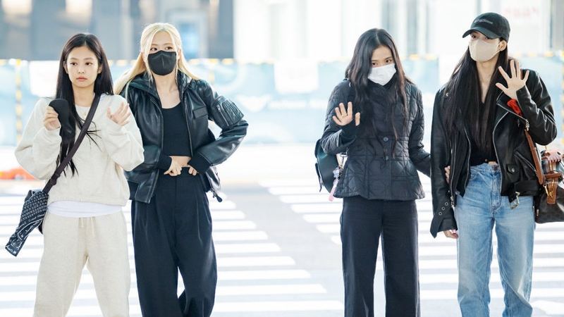 BLACKPINK tại Seoul vào mùa đông. Ảnh: Knet