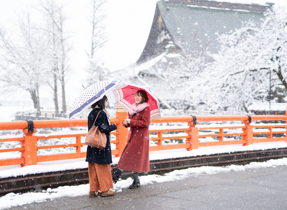 Mùa đông ở Tokyo lạnh bao nhiêu độ? Gợi ý phối đồ giữ ấm khi du lịch Nhật Bản mùa đông