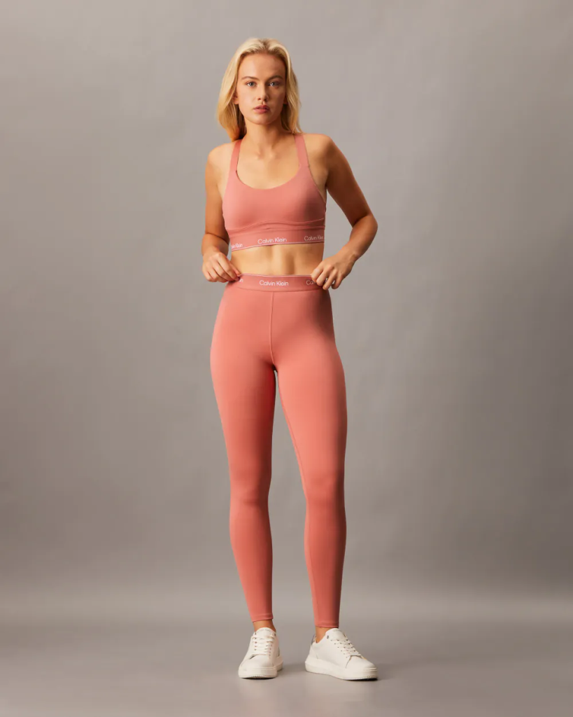 Cách chọn quần legging tập gym hàng hiệu chính hãng cho người mới