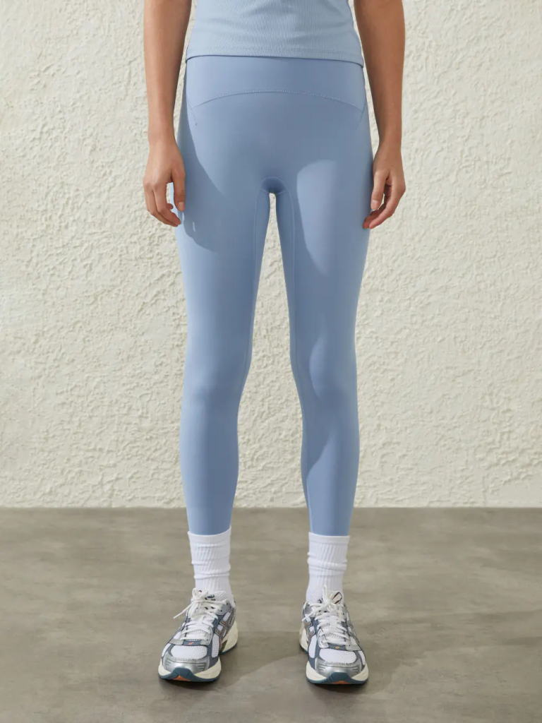 Cách chọn quần legging tập gym hàng hiệu chính hãng cho người mới