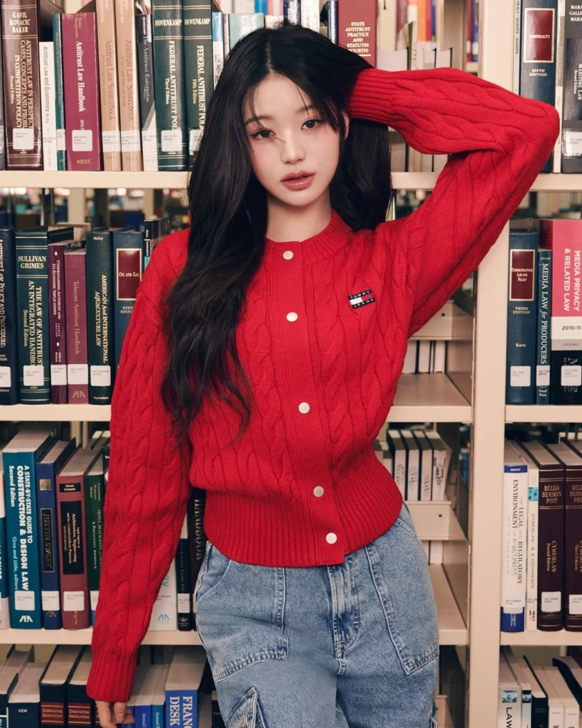 Wonyoung (IVE) gợi ý loạt bản phối mùa đông Tommy Hilfiger bừng khí chất "nàng thơ thế hệ mới"