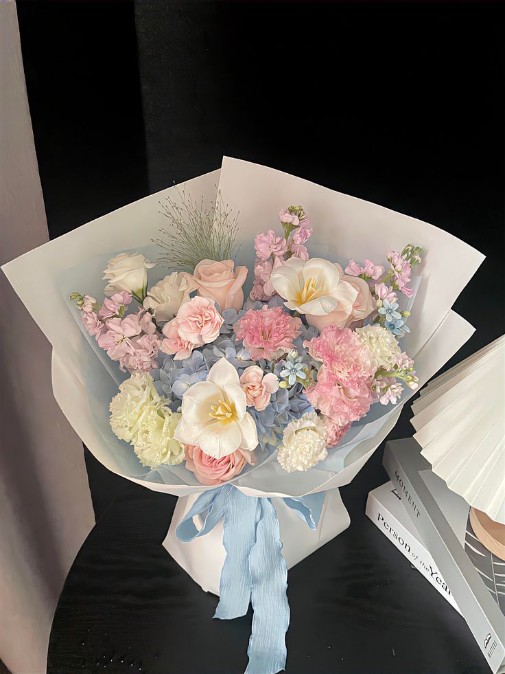 Sự dịu dàng cổ điển của hồng pastel và trắng sữa. Ảnh: internet.