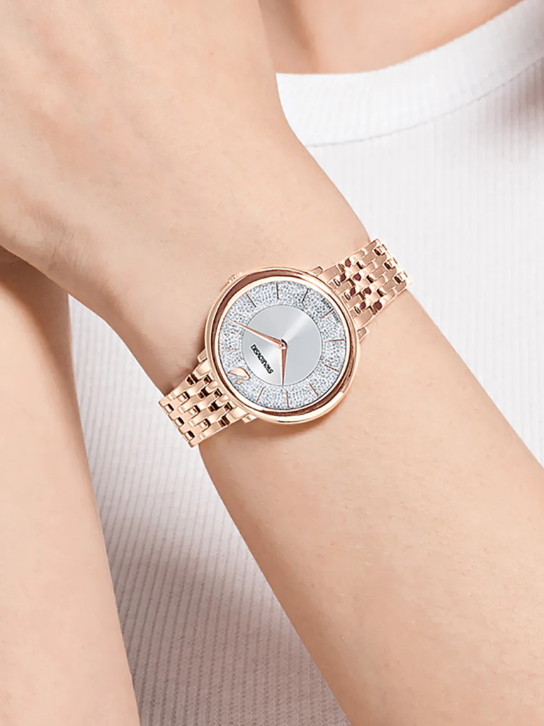 SWAROVSKI Đồng Hồ Crystalline Chic, Metal Bracelet, Rose Gold-Tone, Rose Gold-Tone Finish