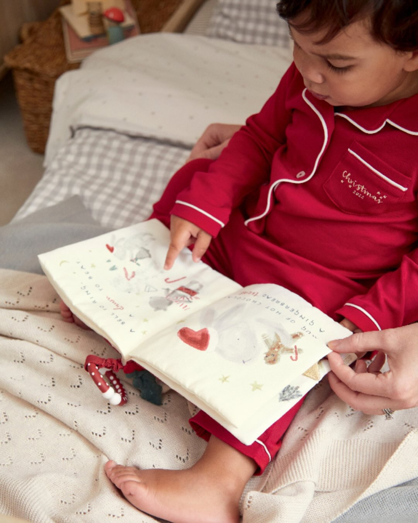 mothercare Sách vải
