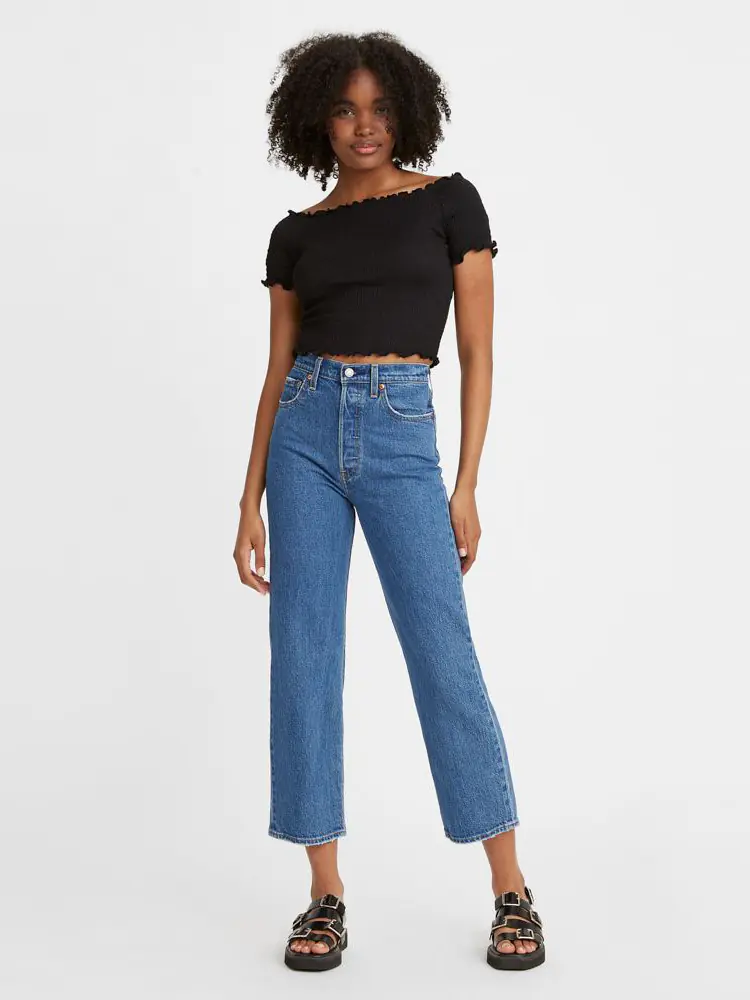 Tổng hợp các dáng quần Levi's nữ chính hãng đáng sở hữu, dễ phối đồ