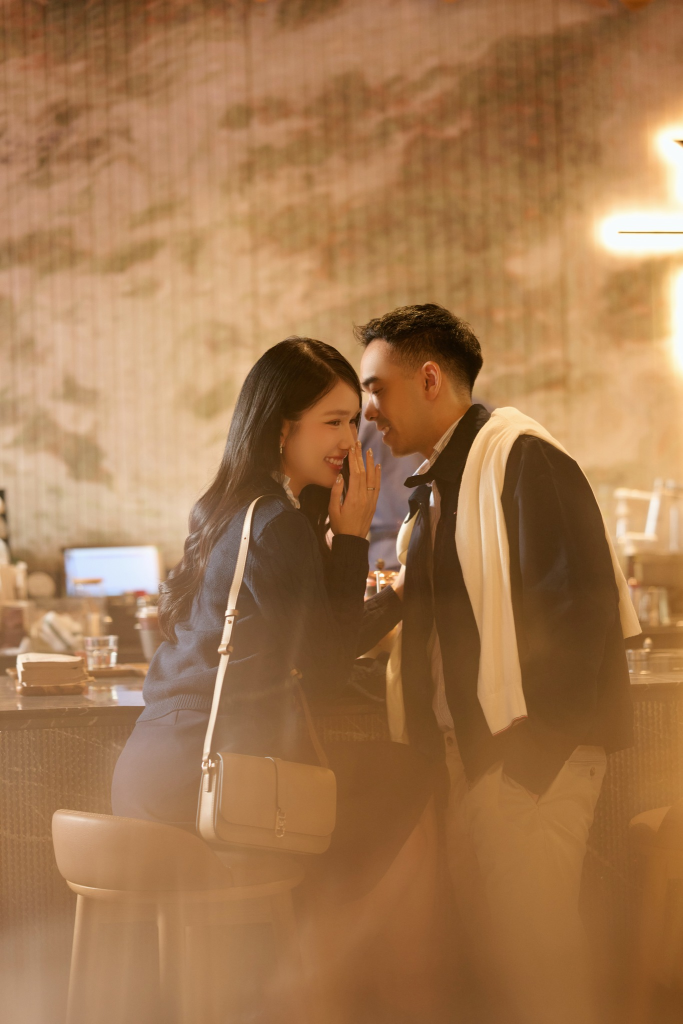 Gợi ý phối đồ Tommy Hilfiger cho cặp đôi hẹn hò dịp Valentine