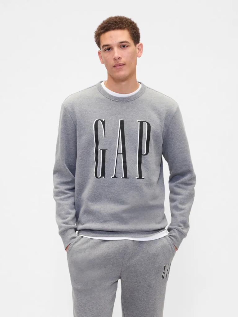 Gợi ý các mẫu áo sweater nam hàng hiệu dễ phối đồ, đáng đầu tư để nâng tầm phong cách