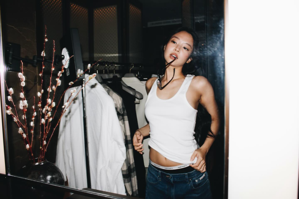 JENNIE trước giờ G cho sự kiện thời trang Calvin Klein Thu 2026