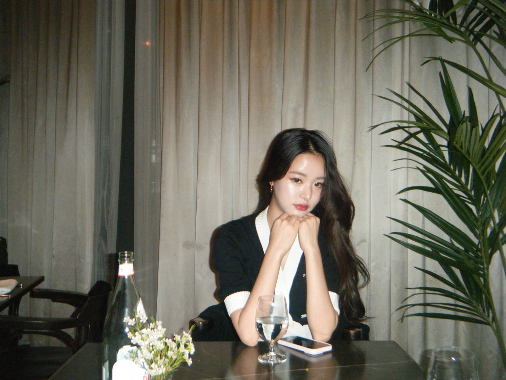 Phong cách tiểu thư thanh lịch đáng học hỏi của Heesun Park (Single's Inferno 5)