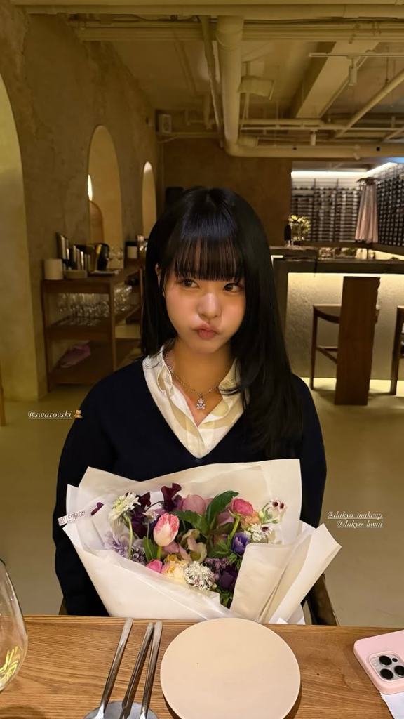 Phong cách tiểu thư thanh lịch đáng học hỏi của Heesun Park (Single's Inferno 5)