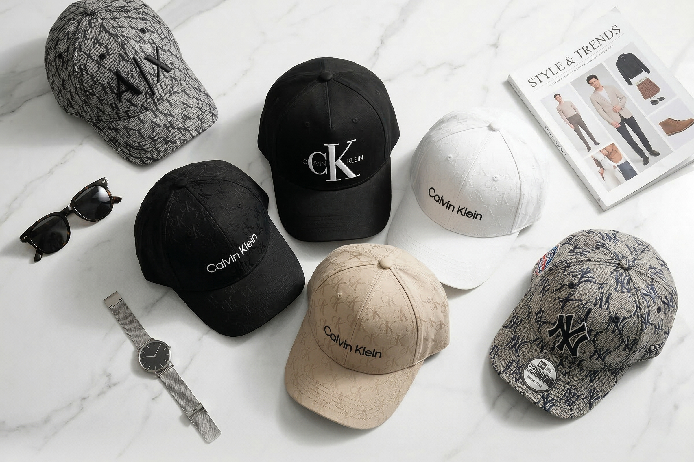 Gợi ý những mẫu nón họa tiết monogram từ các thương hiệu quốc tế (Calvin Klein, Armani Exchange, New Era,...)