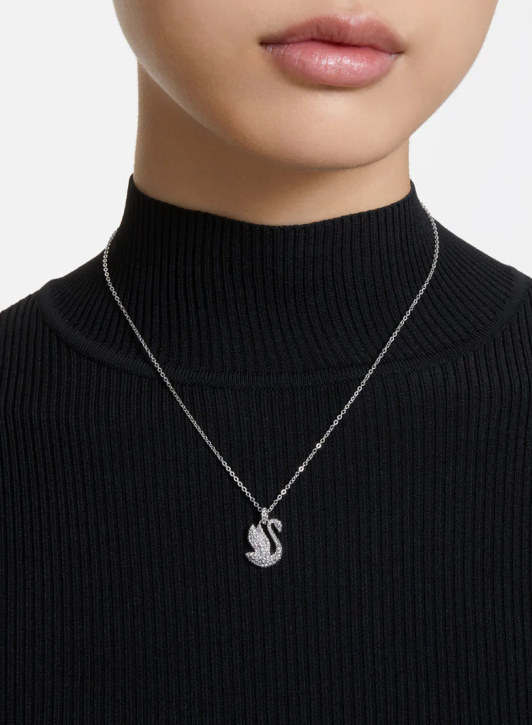 Các mẫu dây chuyền thiên nga Swarovski chính hãng đẹp, đáng sở hữu