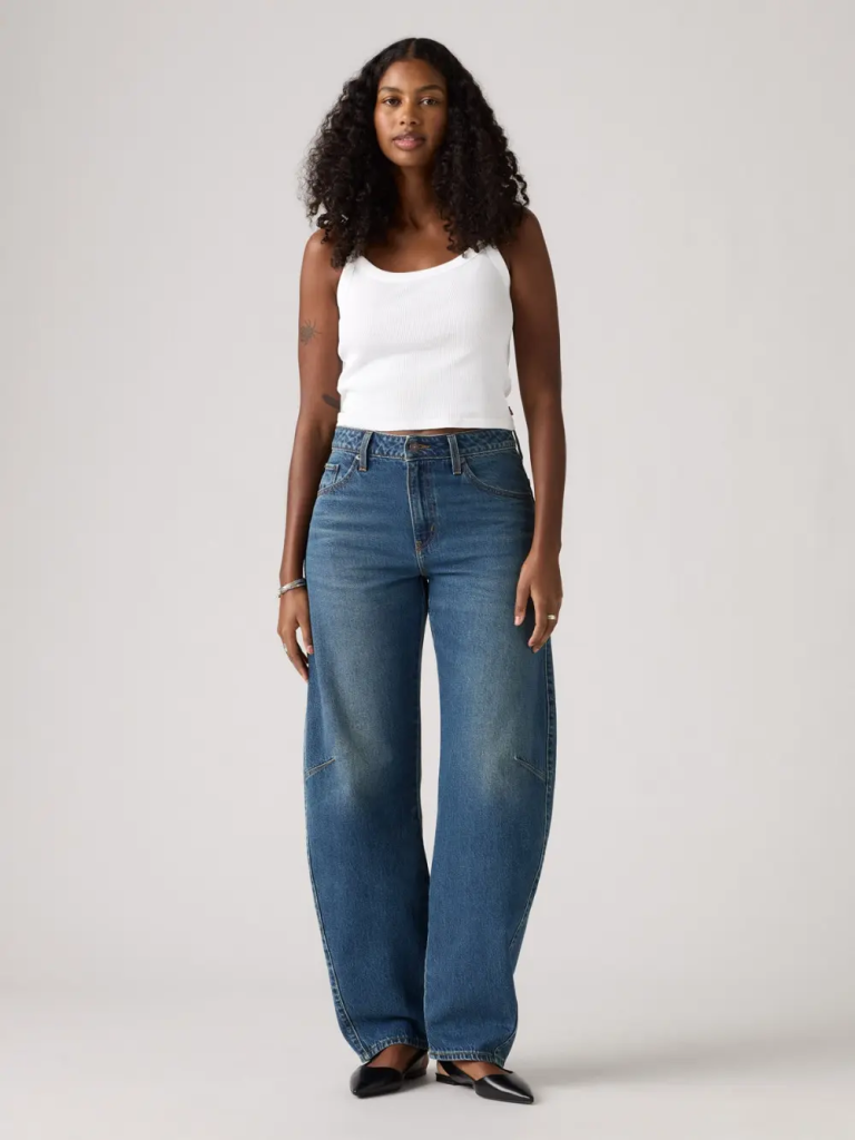 Gợi ý những mẫu quần jeans ống rộng Levi's nữ tôn dáng, dễ phối đồ đáng sắm nhất